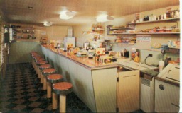 Shandelee-SnackShopAtLakeRestHotel.jpg